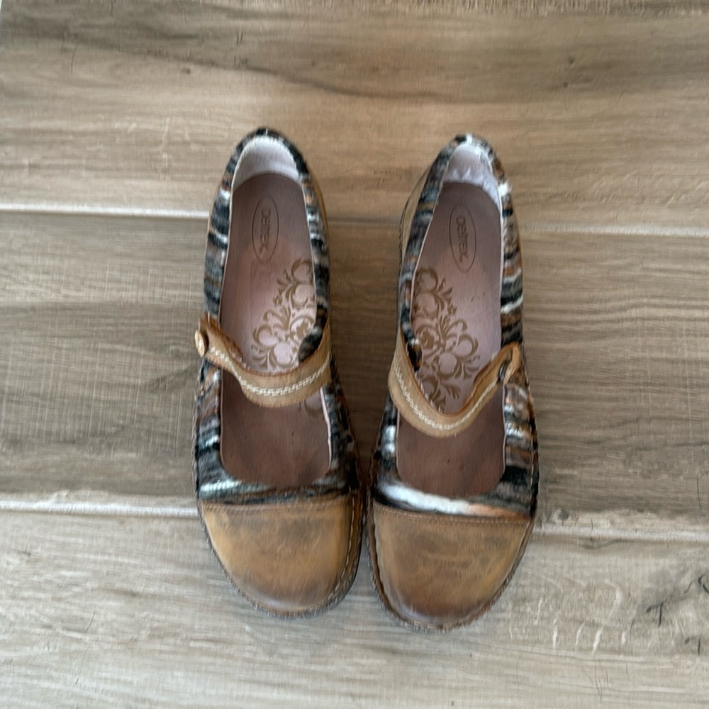 Aetrex 10 Janine sweater accent leather Mary Jane cork wedge shoes